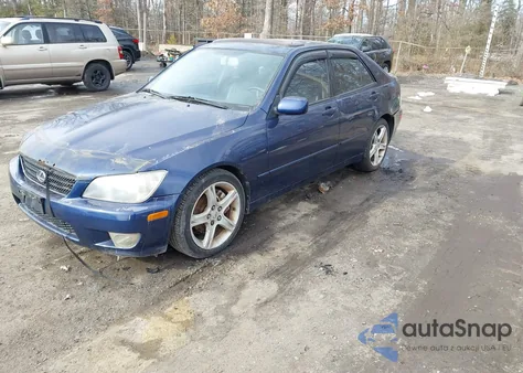 2004 Lexus Is 300 from USA, damaged, VIN JTHBD192540083033